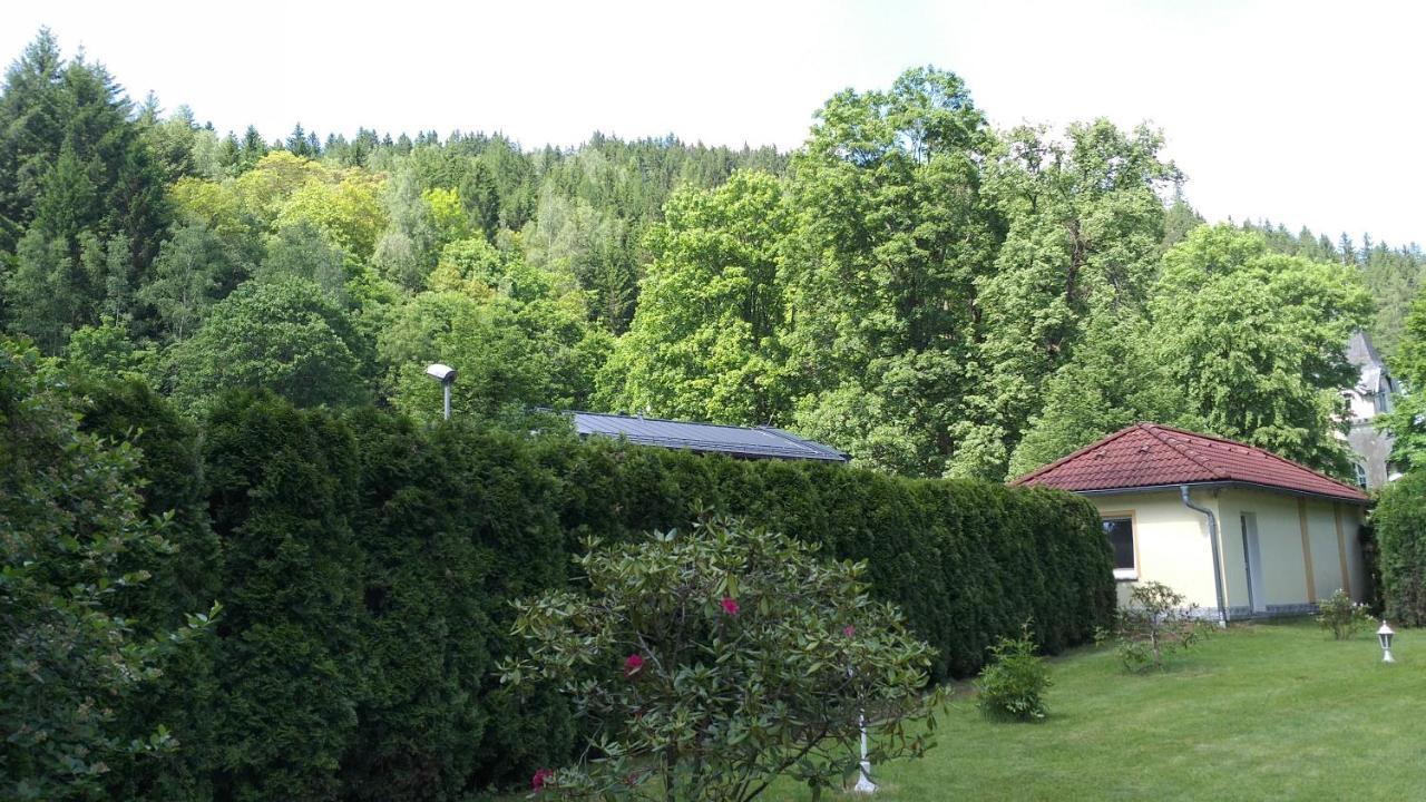 Apartman Kraslice Екстериор снимка