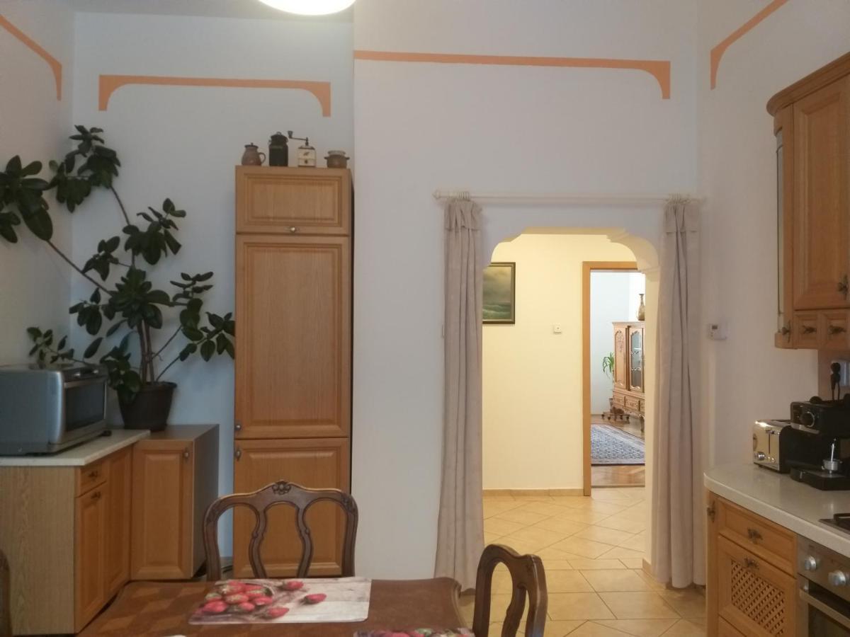 Apartman Kraslice Екстериор снимка